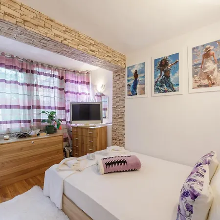 Appartement 2br Flat Near Sea & Baths